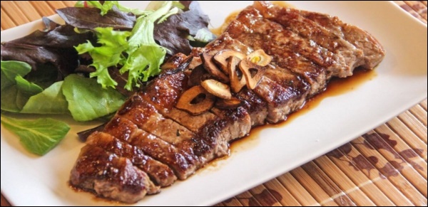 Thưởng thức thịt nướng thơm ngon hấp dẫn&nbsp;với cách làm siêu nhanh, đơn giản&nbsp;bất ngờ từ&nbsp;nồi chiên không dầu-5