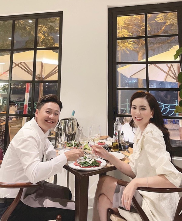 Hoa khôi VTV tự dưng bị đồn là gái 1 con, tuyên bố 8 năm làm MC chỉ nghỉ đi chơi chứ nghỉ đẻ lúc nào?-1