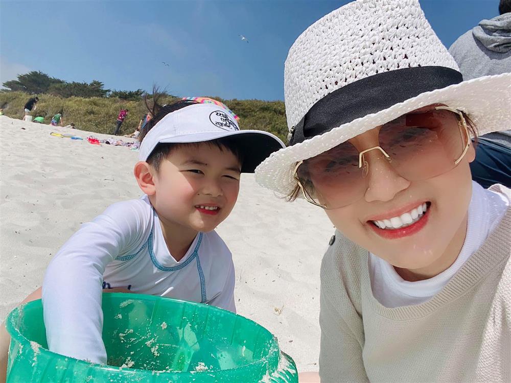 Thủy Tiên vợ Đan Trường từng bị chê kém sắc, giờ đã lột xác style sau 8 năm lấy Anh Bo-12