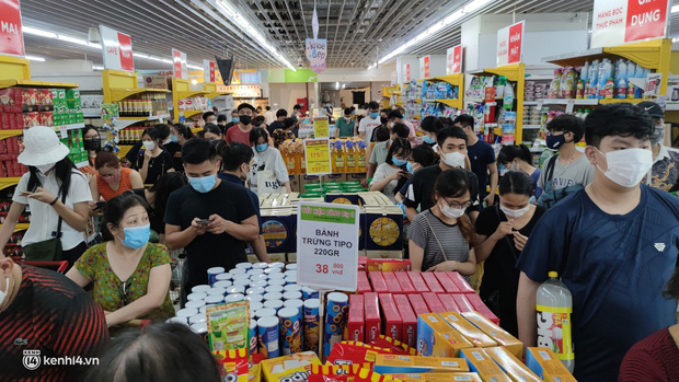 Hà Nội đảm bảo đầy đủ hàng hóa thiết yếu trong mọi tình huống, người dân không cần lo lắng mua tích trữ-1