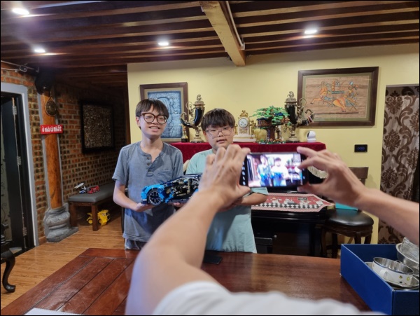 Bi béo nhà Xuân Bắc&nbsp;tấu hài là thế nhưng khi mẹ hỏi Có muốn đi du học không thì trả lời dứt khoát mà sâu sắc, tình cảm-5