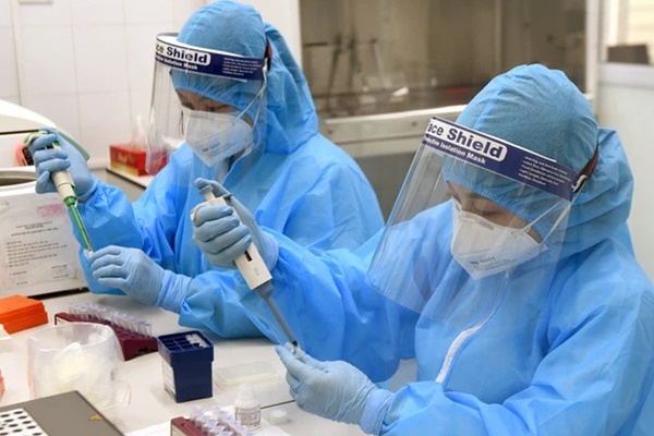 NÓNG: Hà Nội phát hiện thêm 16 ca dương tính SARS-CoV-2, trong đó 4 người thuộc chùm ca bệnh 90 Nguyễn Khuyến-1