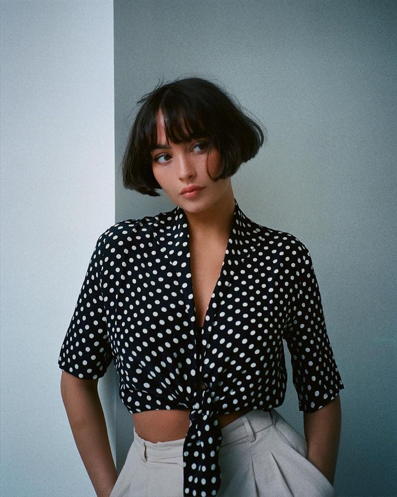 Tiệm cắt tóc mở lại, nhất định phải thử 3 kiểu tóc này của gái Pháp vì nhìn sang chảnh mê tơi-11