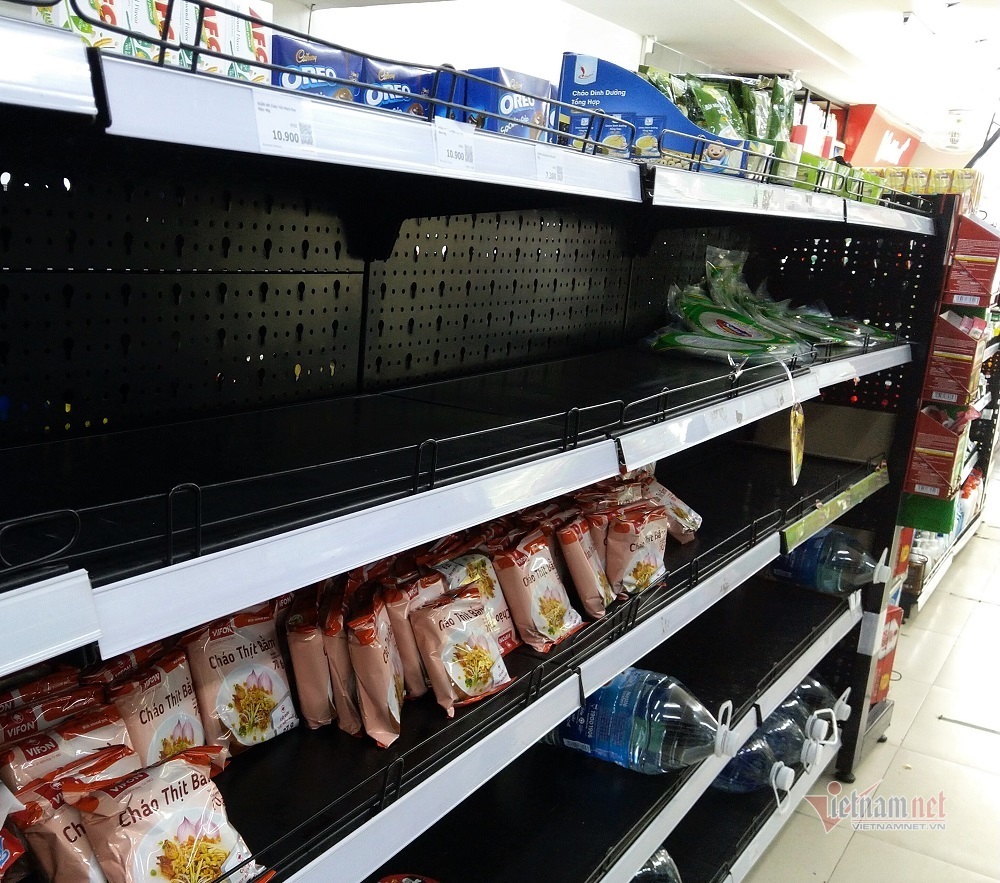 Thịt lợn dân bán tại chuồng 57 nghìn/kg, về Sài Gòn 200 nghìn/kg-1
