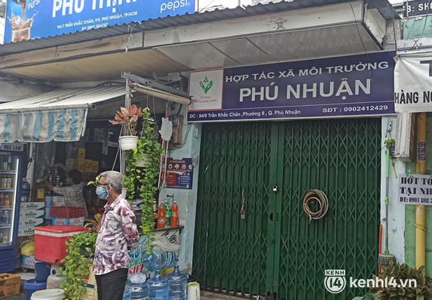 TP.HCM: Xử phạt giám đốc HTX môi trường ký giấy thông hành cho con gái để đi lại tự do-3