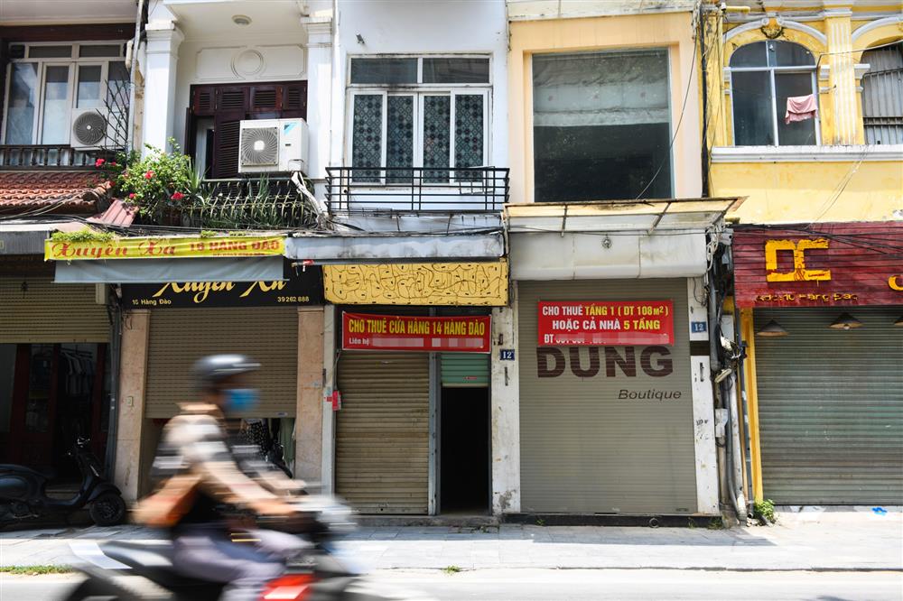 Hàng loạt nhà phố cổ Hà Nội treo biển cho thuê, bán nhà-3