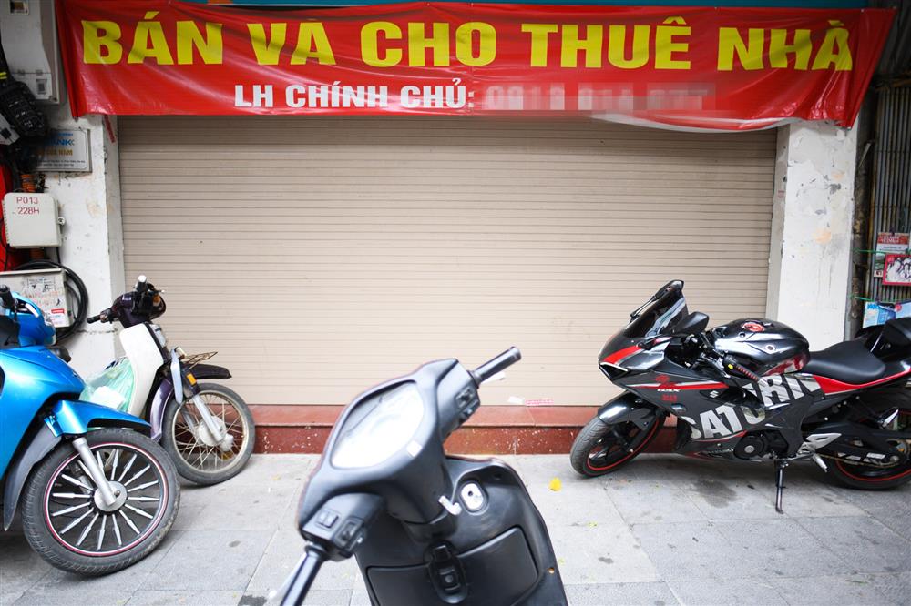 Hàng loạt nhà phố cổ Hà Nội treo biển cho thuê, bán nhà-5