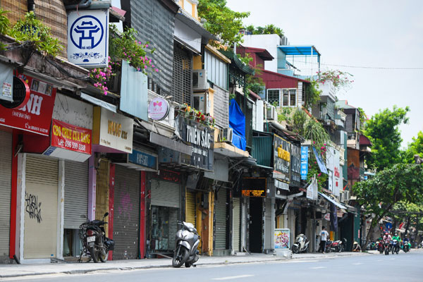 Hàng quán 7 kín, 3 hở độc lạ ở TP.HCM-9