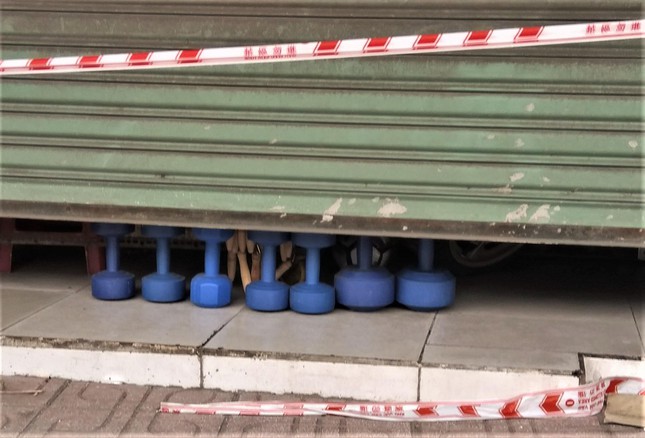 Hàng quán 7 kín, 3 hở độc lạ ở TP.HCM-5