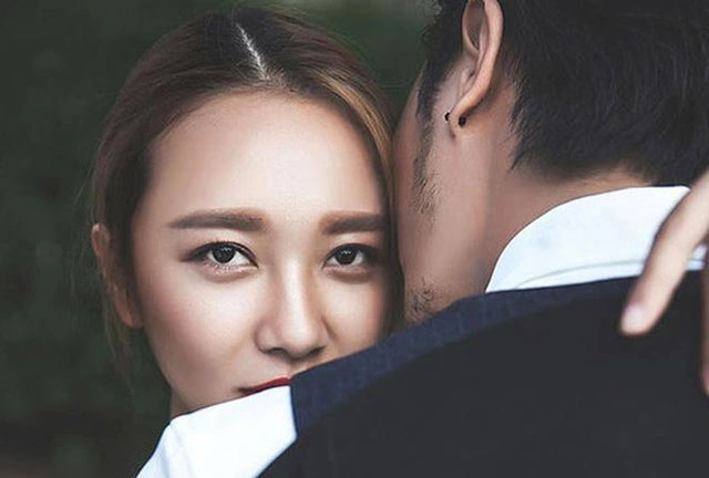 Chồng ra sức đong đưa người yêu cũ trong khi vợ bầu bí, tiểu tam tỏ vẻ cành cao” nhưng câu cuối đã lộ hết bản chất-6