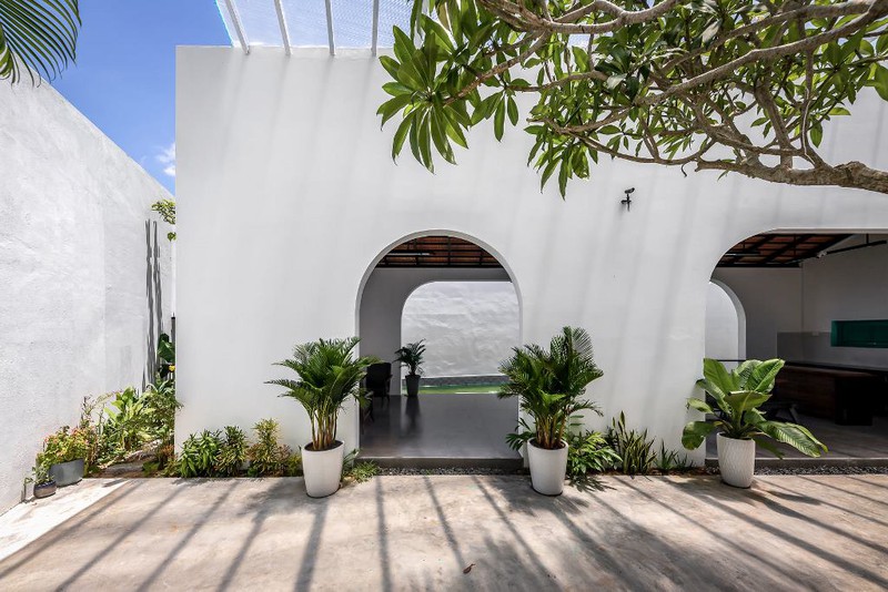 Người bố về quê xây nhà có cả sân chơi như ‘trại hè’ cho các con-4