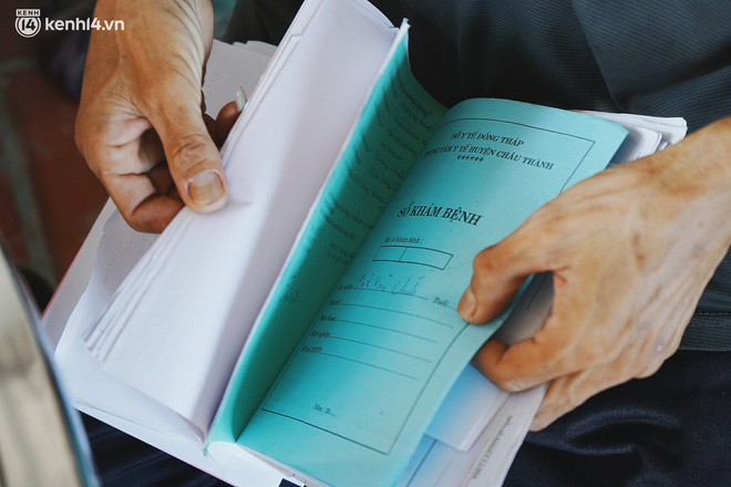 Mẹ bỏ đi, nữ sinh 14 tuổi khóc cạn nước mắt, cầu xin một cơ hội để cứu lấy người cha mắc bệnh hiểm nghèo-6