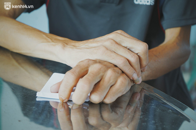 Mẹ bỏ đi, nữ sinh 14 tuổi khóc cạn nước mắt, cầu xin một cơ hội để cứu lấy người cha mắc bệnh hiểm nghèo-13