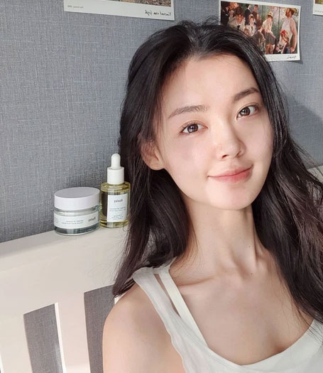 Nghỉ ở nhà tránh dịch, lười skincare buổi sáng đến mấy cũng phải đảm bảo 3 bước để da khỏe đẹp 24/7-1