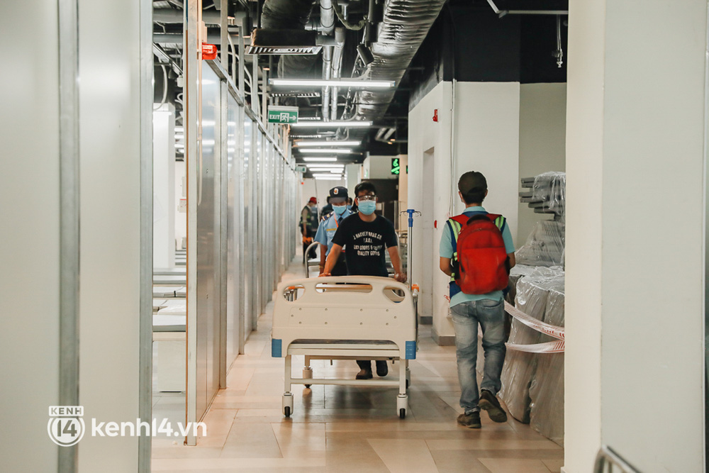 Cận cảnh bệnh viện dã chiến số 5 tại Thuận Kiều Plaza trước ngày hoạt động-2