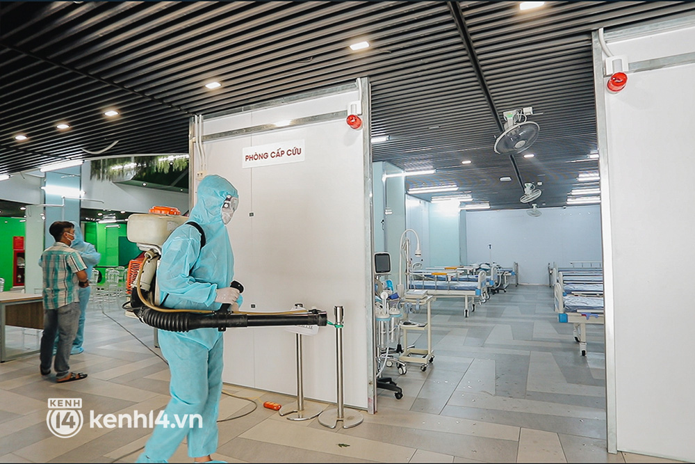 Cận cảnh bệnh viện dã chiến số 5 tại Thuận Kiều Plaza trước ngày hoạt động-3