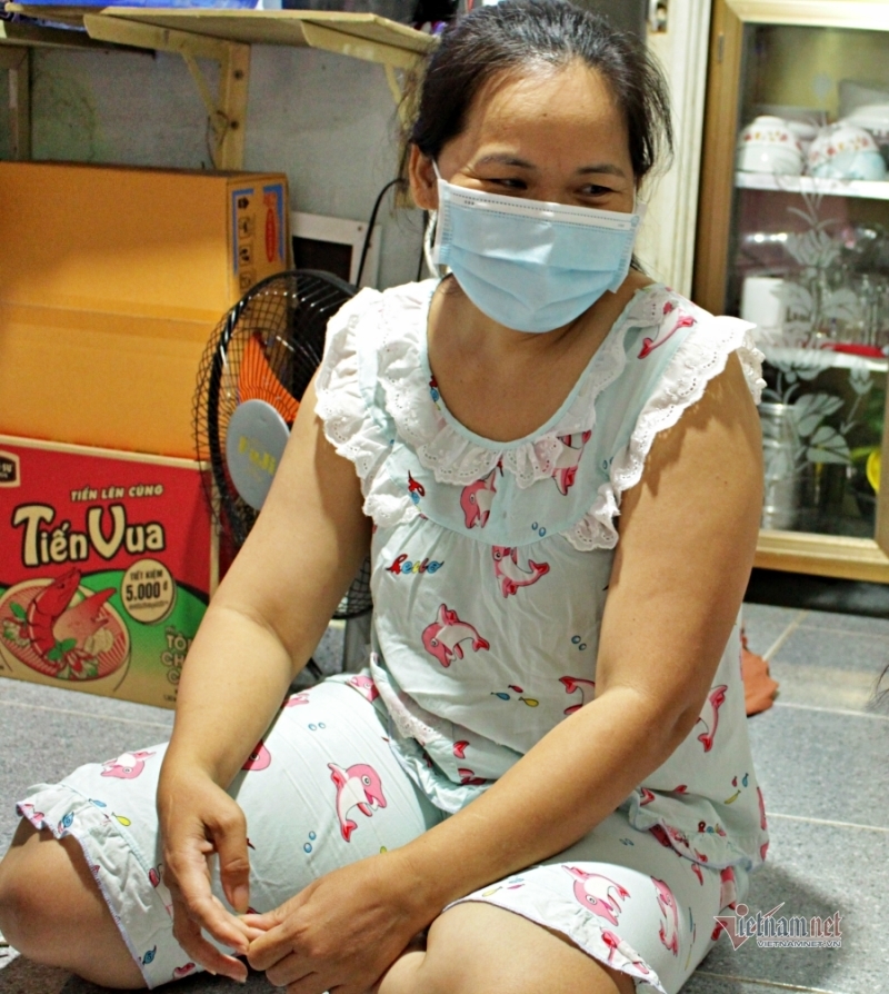 Bữa cơm từ rau, củ hỏng mót ở chợ của chị công nhân thất nghiệp-5