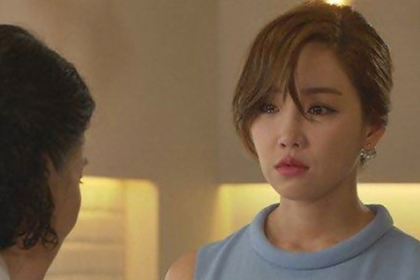 Đút túi 20 triệu phát hiện trong chậu hoa, mẹ chồng biết được liền nói là của bà, ai ngờ tôi bị chồng ký đơn ly hôn ngay lập tức-1