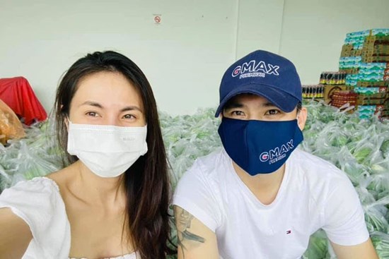 Thuỷ Tiên bị bắt công khai tiền tự bỏ ra để từ thiện mùa dịch, Công Vinh đáp trả 1 câu khiến antifan câm nín