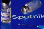 Xem tận mắt quy trình gia công, đóng ống vắc xin Sputnik V tại Việt Nam-1