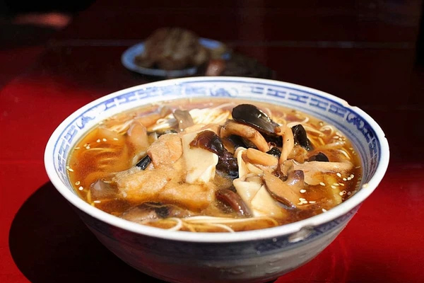 Hậu cung của Hoàng đế vốn là nơi tề tựu nhiều mỹ nhân, vậy tại sao phi tần dưới thời nhà Thanh lại không được đẹp?-7