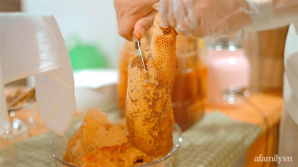 Cuộc sống yên bình bên khu vườn 2000m² sau hai năm bỏ phố về quê của cặp vợ chồng 9X-24