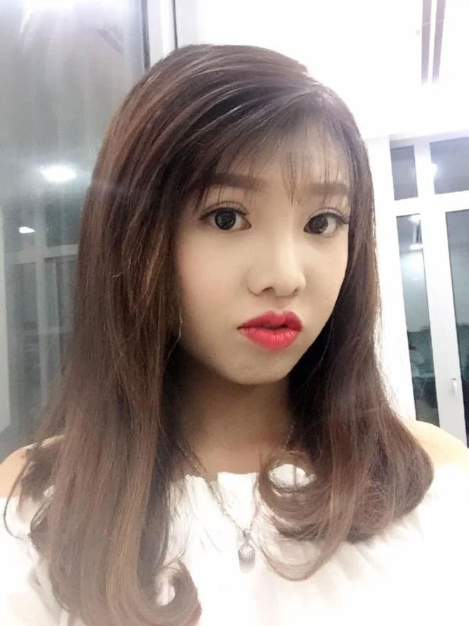 Cô Thị Nở Kim Phượng chính thức hạ sinh em bé thứ 2 với chồng sau, khuôn mặt em bé kháu khỉnh bất ngờ-3