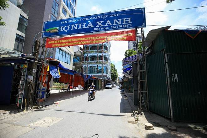 Cảnh tượng lạ chưa từng thấy tại siêu chợ sinh viên” lớn nhất Hà Nội-1