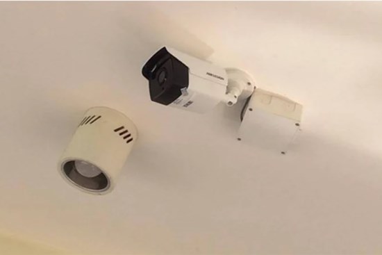 5 dấu hiệu chứng tỏ camera nhà bạn đang bị kẻ gian theo dõi, cách để bảo vệ mình