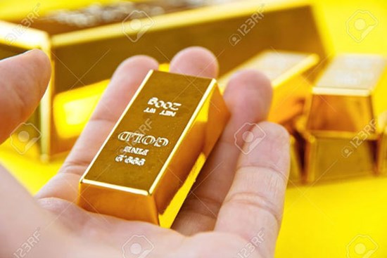 Giá vàng hôm nay 23/7: USD hạ nhiệt, vàng giữ đà đi lên