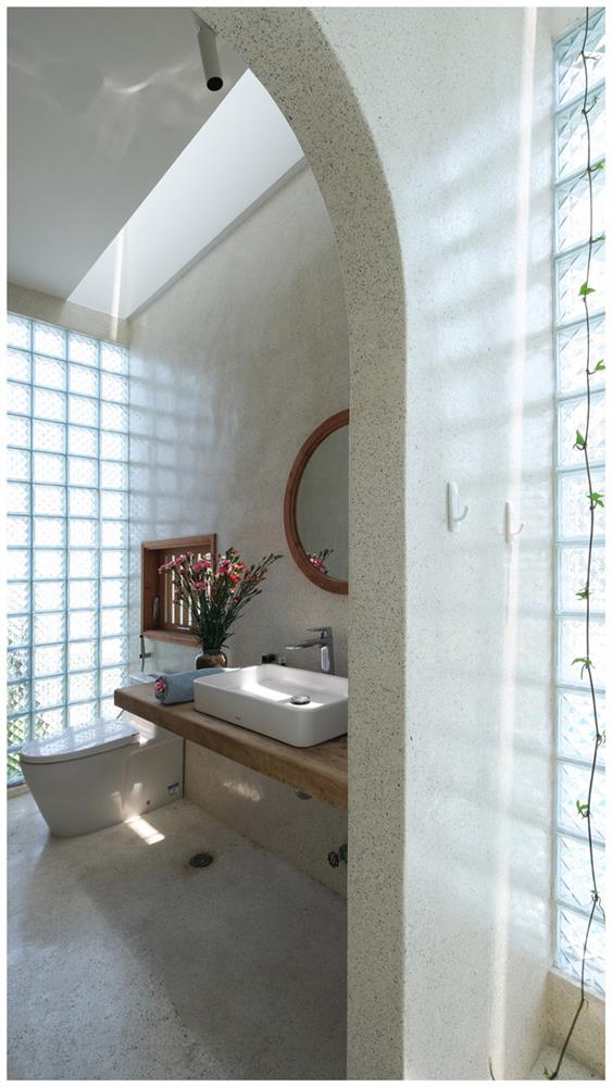 Ở đây có căn biệt thự nhiệt đới ngập cây xanh, bước vào bên trong càng wow hơn nữa vì không gian chill hệt như resort-21