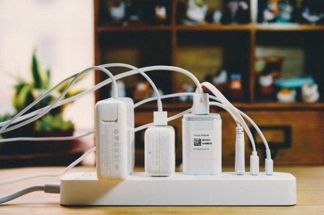 5 thiết bị vẫn ngốn điện dù không sử dụng, nhiều người không biết-1