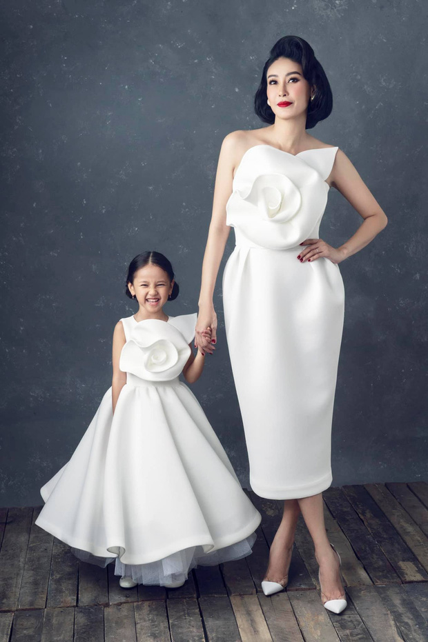 Hà Kiều Anh kỉ niệm 14 năm ngày cưới sau ồn ào công chúa triều Nguyễn, visual cả nhà đỉnh chóp” nhưng có 1 điều gây tiếc nuối!-7