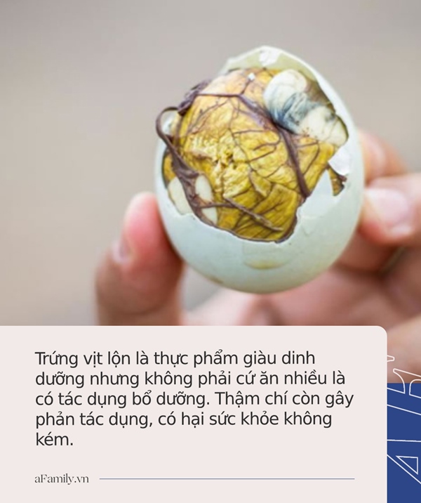 Sai lầm khi ăn trứng vịt lộn có thể gây hại cho cơ thể nhưng nhiều người vẫn đang mắc phải-2