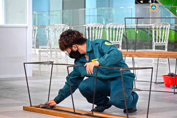 Bệnh viện dã chiến ở Thuận Kiều Plaza chính thức tiếp nhận, điều trị bệnh nhân Covid-19-2