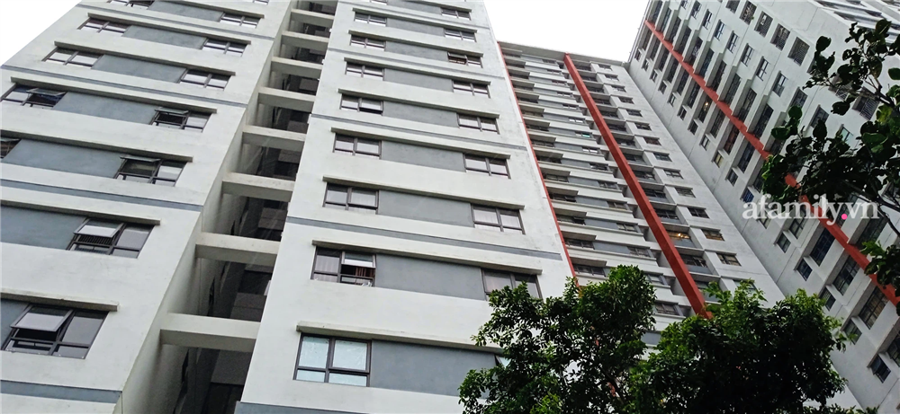 Hà Nội: Bé trai cạy lưới chắn rơi từ tầng 6 chung cư Gamuda-2