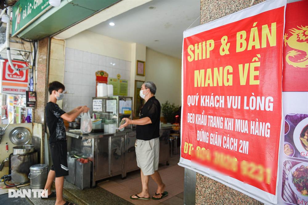 Cảnh cửa đóng then cài, đìu hiu ở phố ẩm thực không ngủ Hà Nội-3