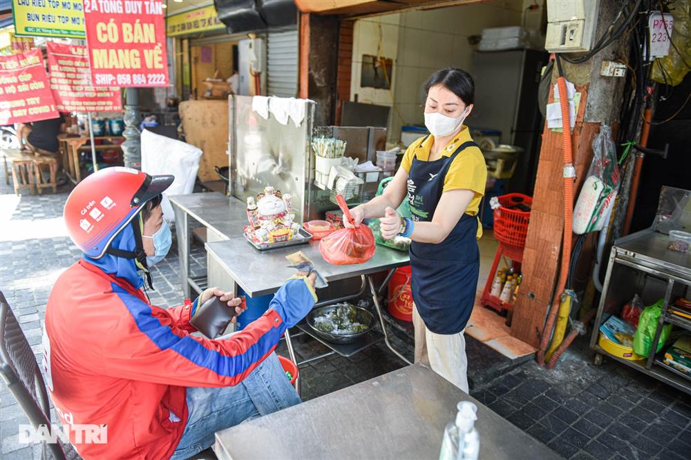 Cảnh cửa đóng then cài, đìu hiu ở phố ẩm thực không ngủ Hà Nội-5