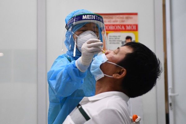 Hà Nội ghi nhận 9 trường hợp dương tính SARS-CoV-2 tại 7 quận, huyện-2