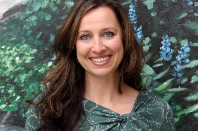 Không sinh được con, cặp vợ chồng nhận 2 đứa trẻ về nuôi rồi nhanh chóng nhận ra sự thật kinh khủng, phải cầu cứu sự giúp đỡ-9