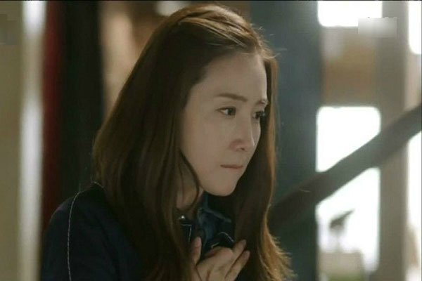 Sau ly hôn chị dâu một mình bỏ đi xa, qua 2 năm chị về đưa cho anh tôi 500 triệu rồi tiết lộ một bí mật động trời-2