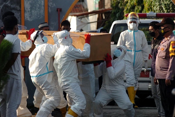 Chuyên gia cảnh báo: Nguy cơ sản sinh siêu biến chủng nguy hiểm hơn cả Delta tại vườn ươm Indonesia-1