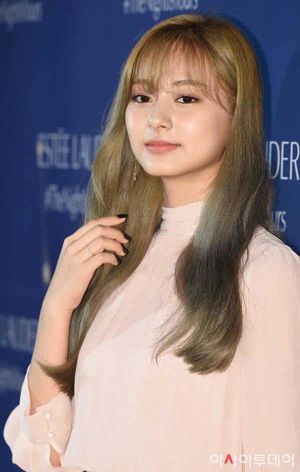 Ở nhà nghỉ dịch có chán quá cũng chớ dại cắt mái nếu bạn có dáng mặt giống những mỹ nhân này-4