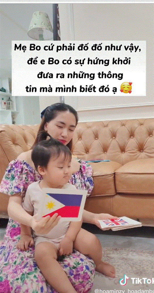 Clip 2 triệu view đang hot: Quý tử nhà Hoà Minzy chưa đầy 2 tuổi đã thuộc làu 19 quốc kỳ, ai cũng phục sát đất-3