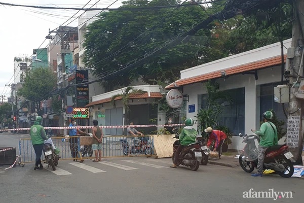 TP.HCM sẽ cung ứng nhu yếu phẩm tới từng nhà, người dân chỉ được ra ngoài khi cần cấp cứu y tế-2