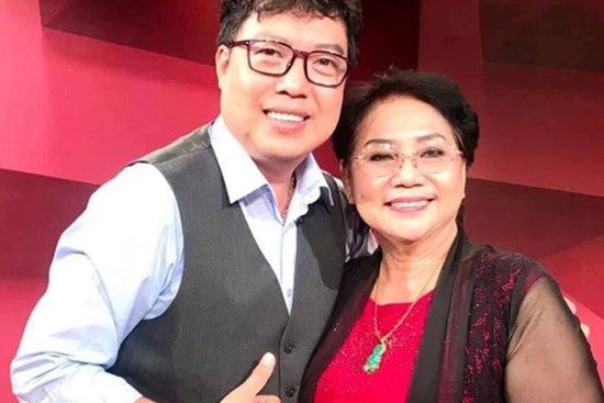 Cảm phục hành động đẹp của NS Kim Phượng trước khi qua đời vì Covid-19: Tận tâm giúp đỡ, là chỗ dựa tinh thần cho đồng nghiệp neo đơn