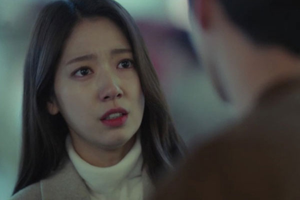 9h tối, chồng vật vã về nhà rồi vứt ví lên bàn, tuyên bố một câu không khác gì sét đánh ngang tai-1