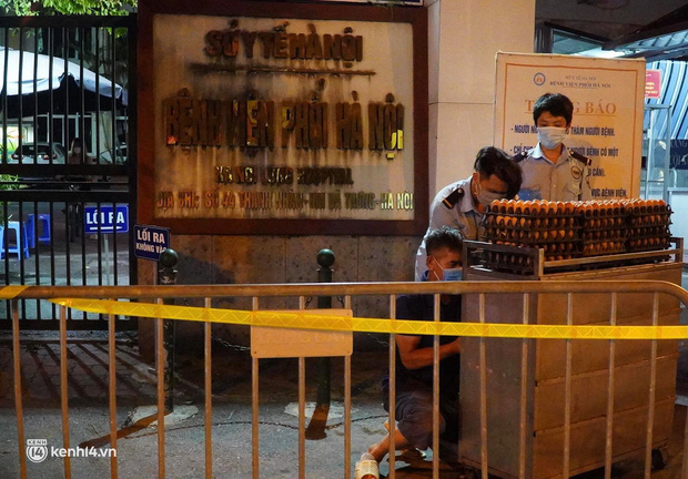 NÓNG: Phát hiện 9 ca dương tính SARS-CoV-2, Bệnh viện Phổi Hà Nội tạm dừng tiếp nhận bệnh nhân-6