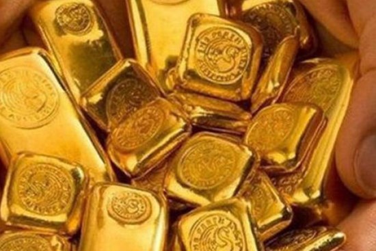 Giá vàng hôm nay 26/7: Tiếp tục một tuần đầy lo lắng