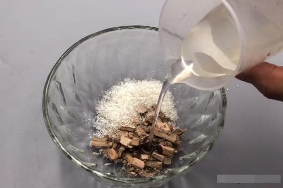 Hóa ra muỗi sợ nhất là loại nước” này, đặt bát trong phòng thì cả đêm không thấy một con muỗi-2